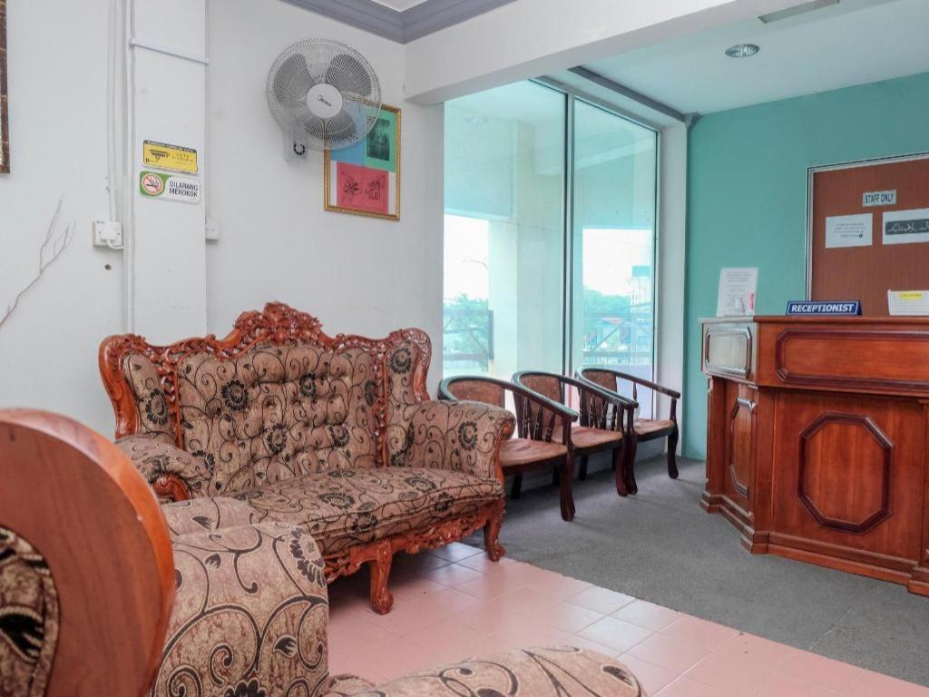 Oyo 90120 Mi Hotel ดันกัน ภายนอก รูปภาพ
